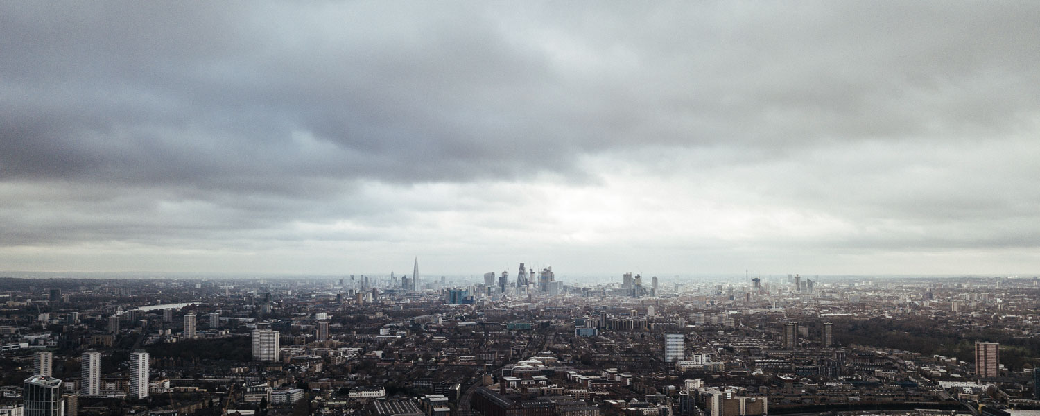 London skyline, by Robert Bye, Unsplash