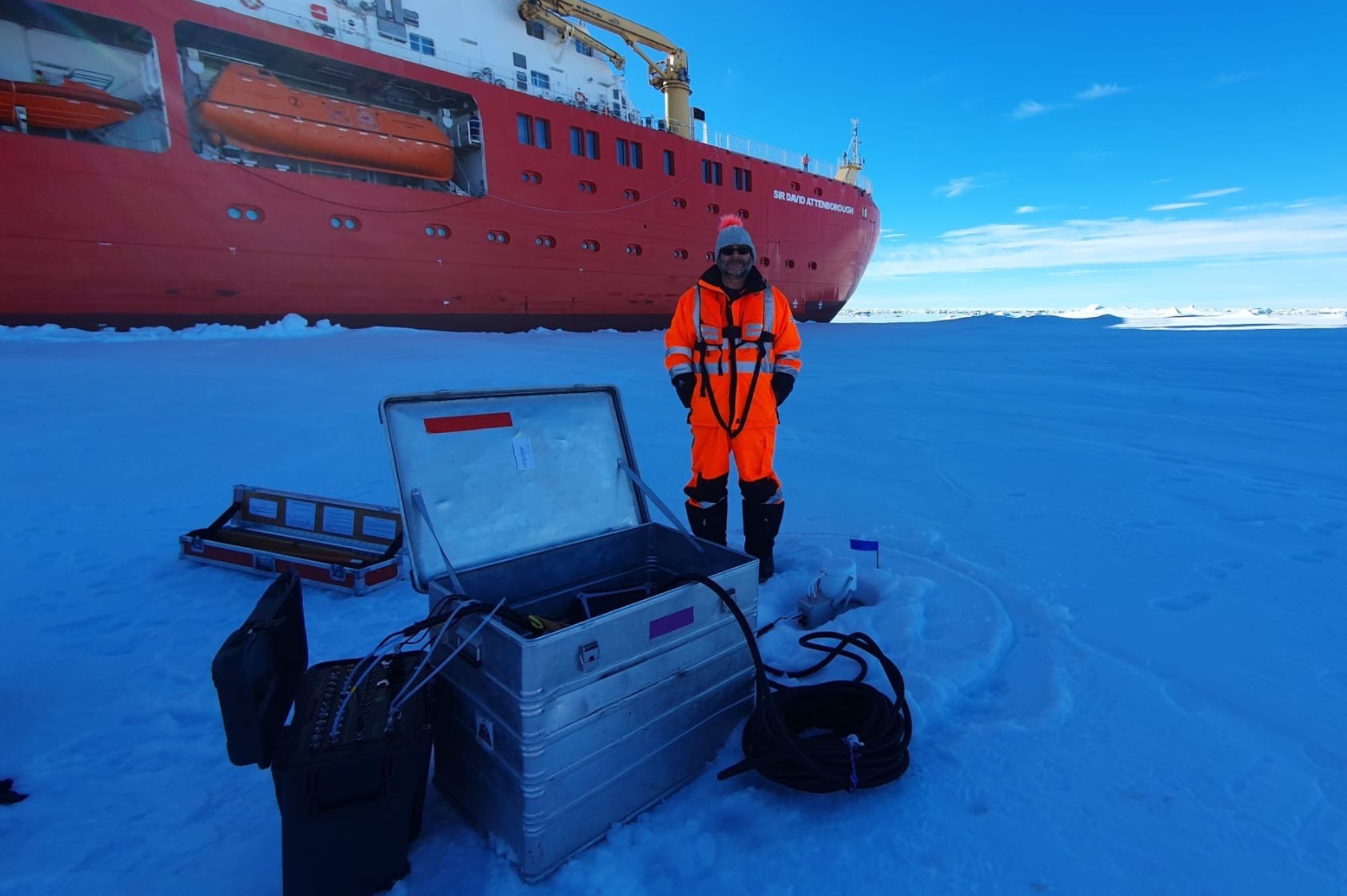 Image: PML’s Ian Brown – Marine Chemist – pictured on the sea-ice on the Weddell Sea with the new technology used to measure the air-sea gas exchange of nitrous oxide and methane through the ice. 