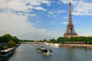 Water pollution postpones Triathlons in Paris Olympics, highlighting urgent issue of water quality
