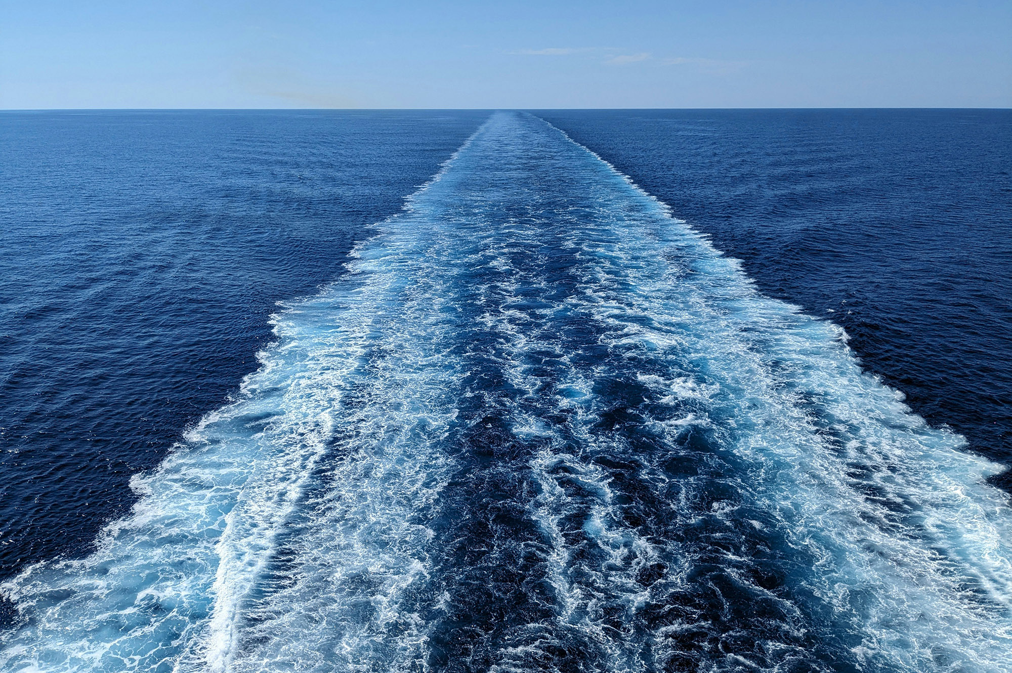 Open ocean. Pierre Goiffon | Unsplash